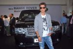 Shahid Kapoor at Range Rover Event in Jaguar Land Rover Showroom in Mumbai on 2nd November 2009 (16).JPG